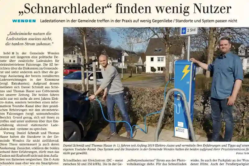 Zeitungsbericht über öffentliche Ladesäulen auf dem Land